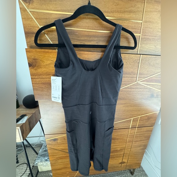 NWT Athleta Salutation 7” Bikesuit - Tall - Picture 4 of 6
